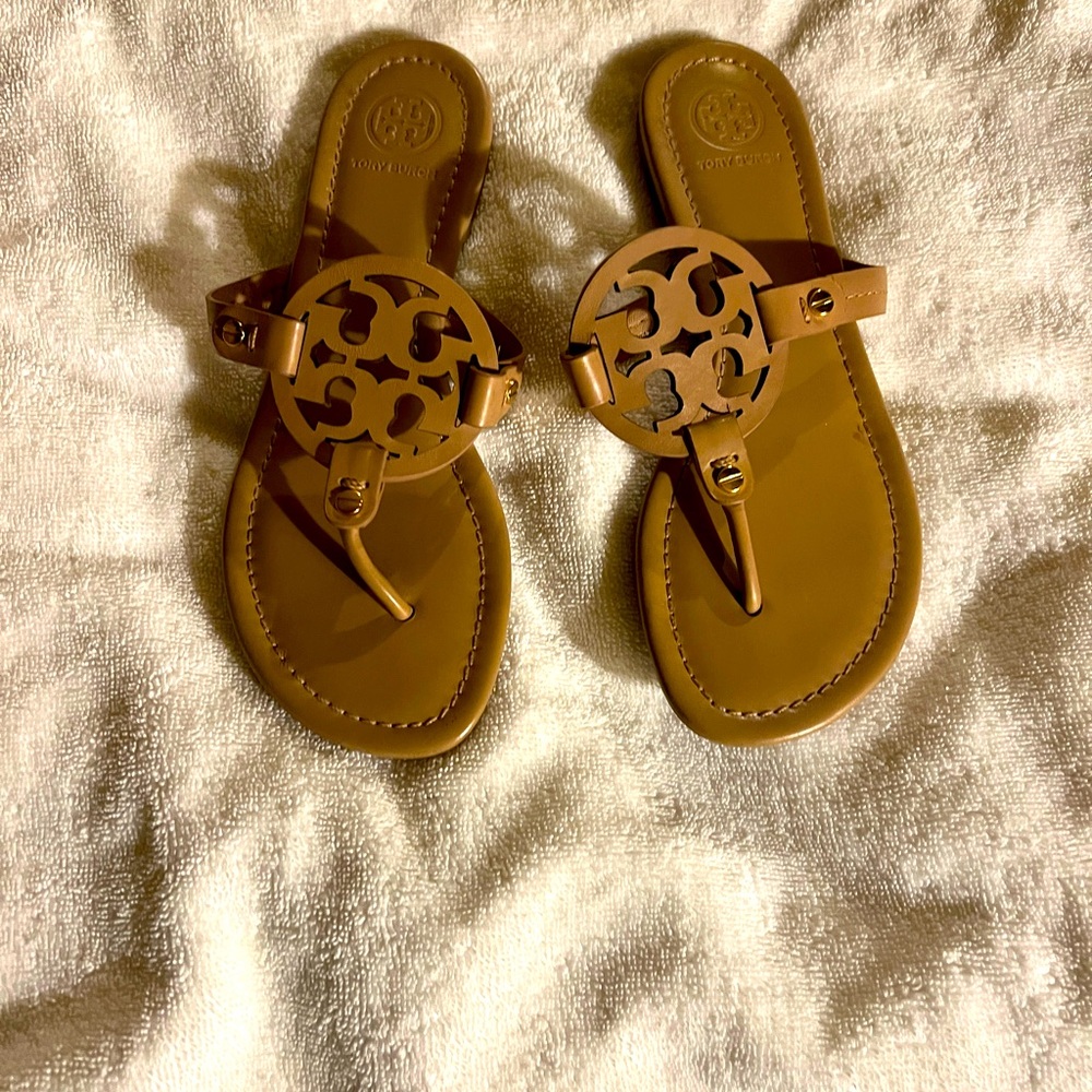 Tory Burch Sandals NWOT Sz 6